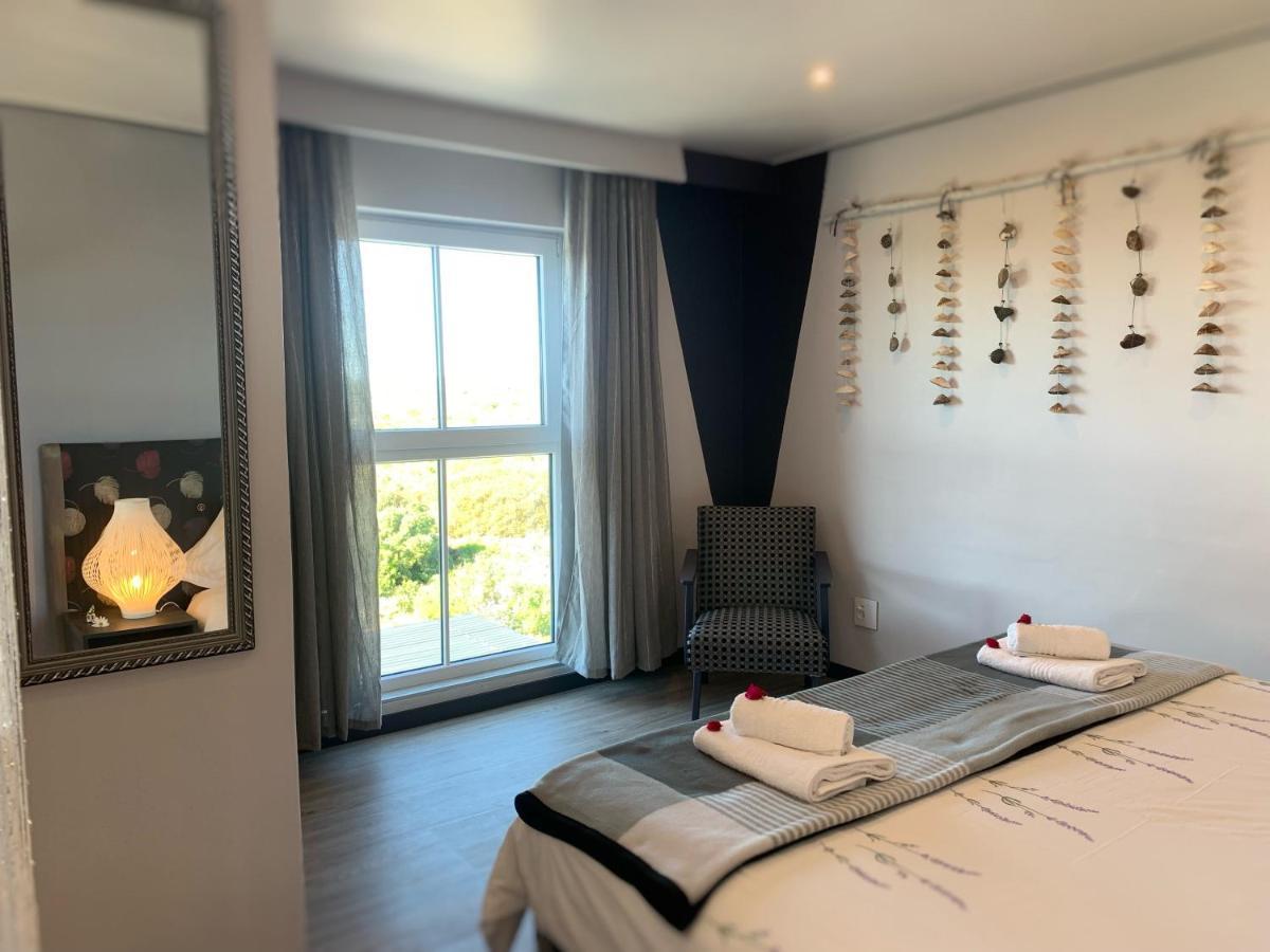 Farr Out Guest House Paternoster Exteriör bild