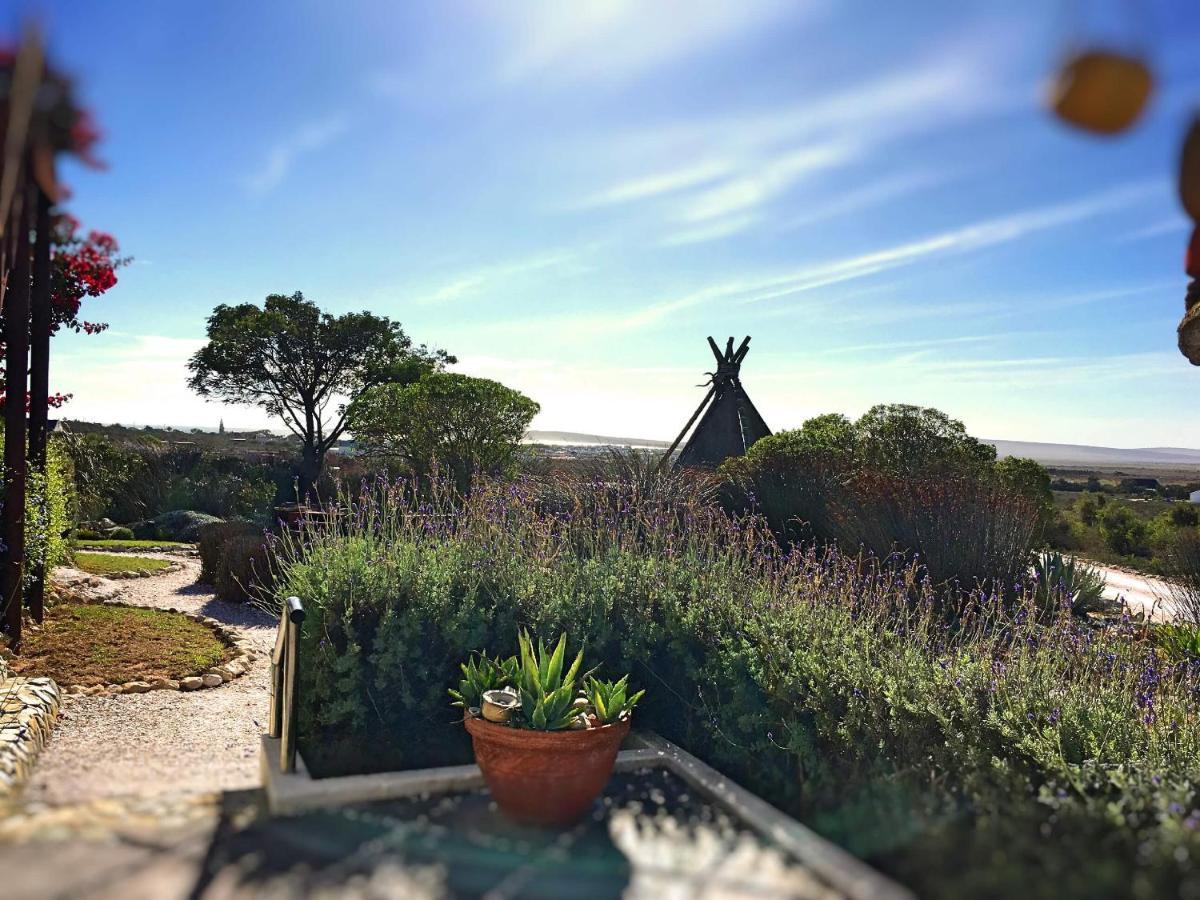 Farr Out Guest House Paternoster Exteriör bild